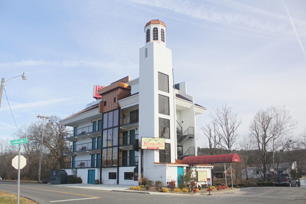 Rivergate Mountain Lodge